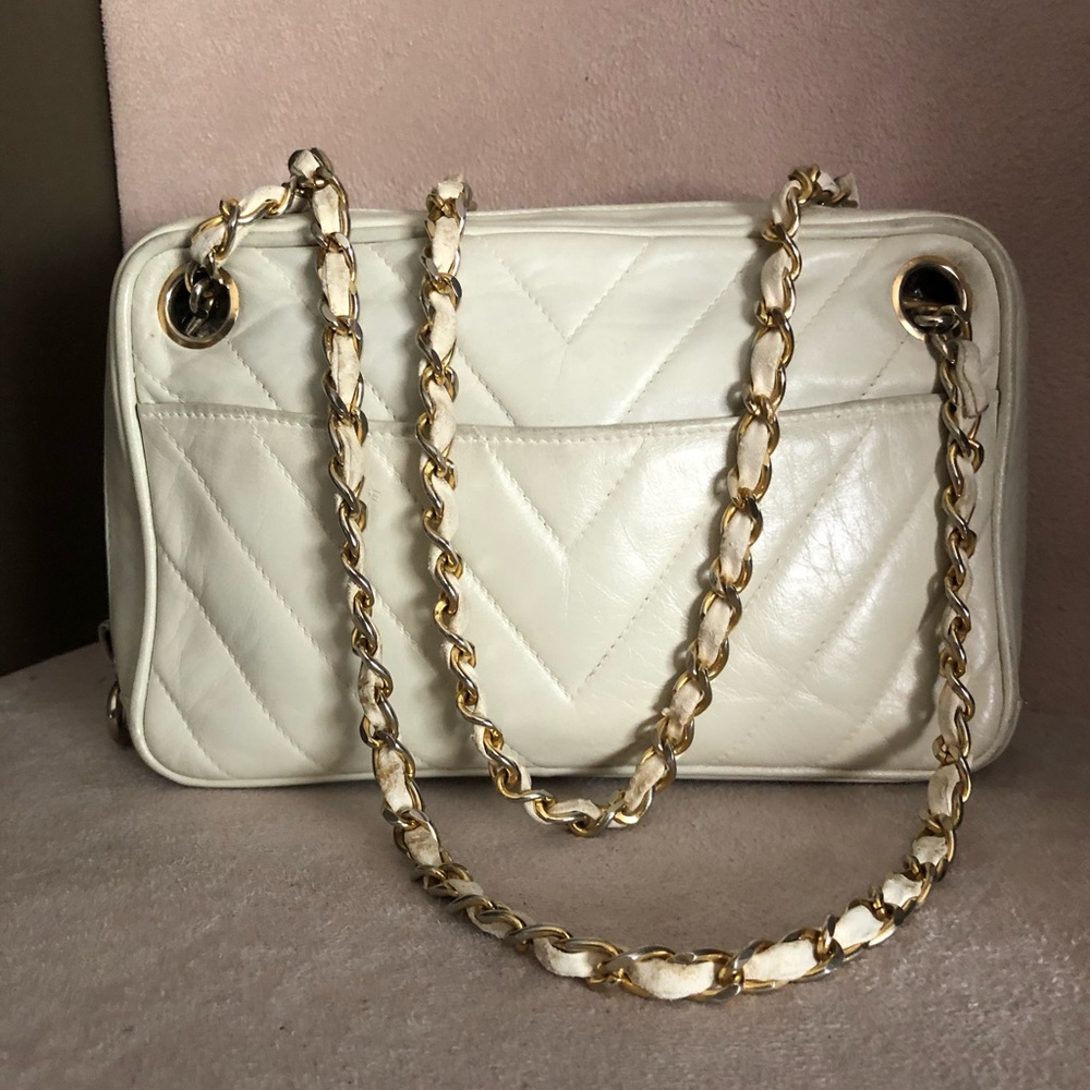 vintage authentic CHANEL camera bag Purse